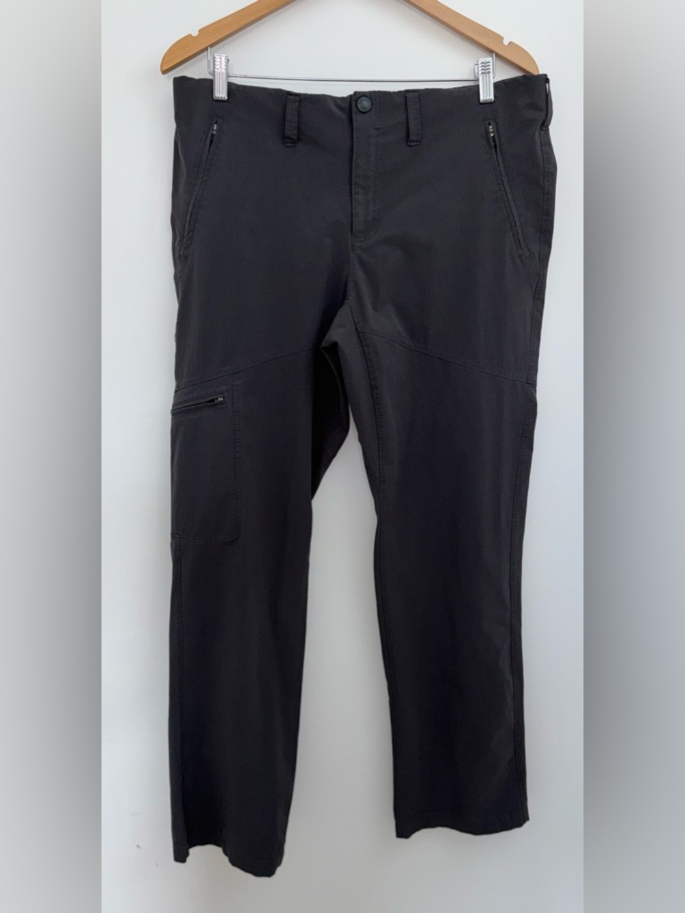 The north face dark gray‎ hiking pants size 16